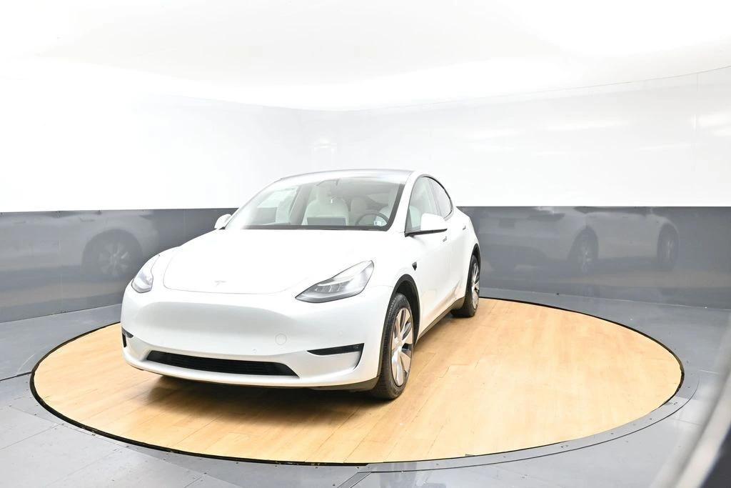 tesla model y 2022 7SAYGDEE5NF427700 image tesla model y 2022 7SAYGDEE5NF427700 image